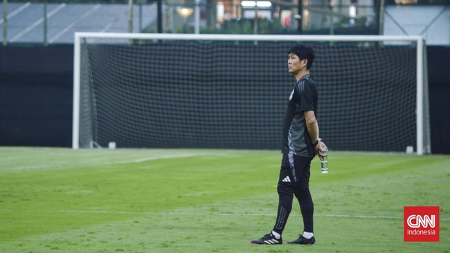 Pelatih Jepang Hajime Moriyasu memperingatkan anak asuhnya kekuatan Timnas Indonesia sedang menanjak drastis dan memiliki suporter fantastis.