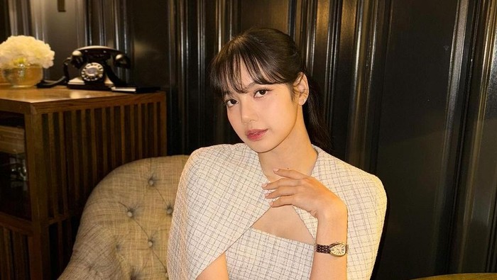 Debut Akting, Simak Penampilan Pertama Lisa BLACKPINK untuk The White Lotus Season 3