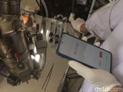 Video: Dosen ITB Kenalkan Alat Pengubah Tanah jadi Logam