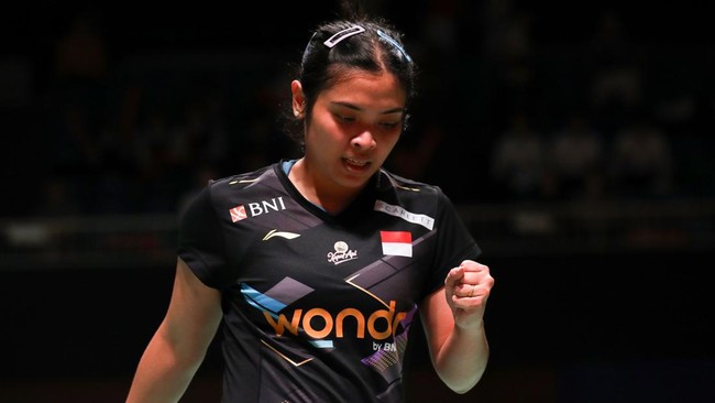 Gregoria Mariska Tunjung berhasil lolos ke perempat final Kumamoto Masters 2024 usai mengalahkan Ratchanok Intanon, Kamis (14/11).