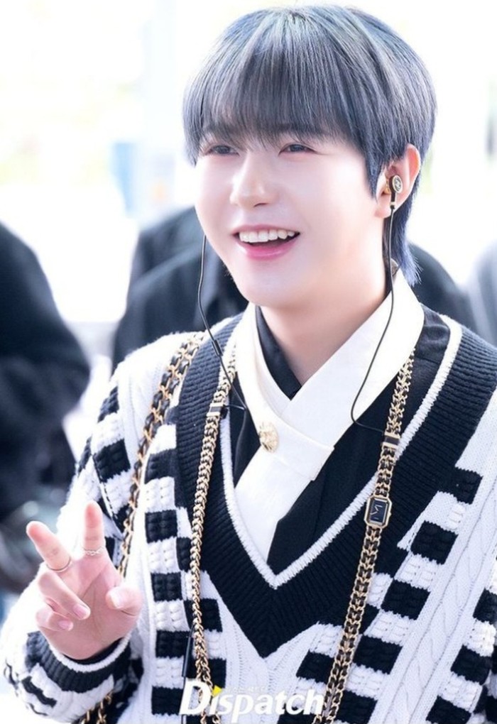 Idol asal China ini, tampil pertama kali di publik dengan sambutan hangat dari para penggemar dalam keberangkatan NCT Dream ke Rotterdam pada 29 Oktober./ Foto: instagram.com/koreandispatch