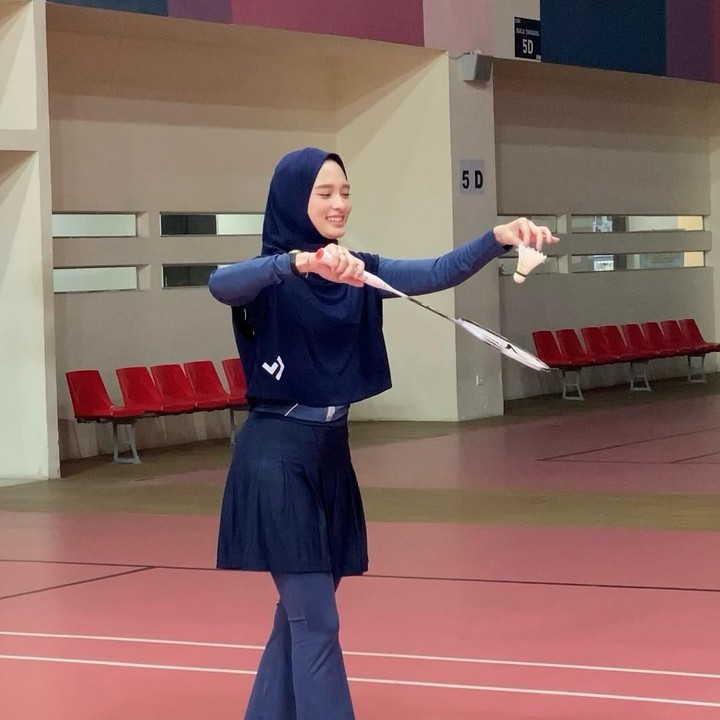 <p>Ia pun sempat mengungkap bahwa tubuh yang sehat adalah hal yang tidak bisa dibeli. “Tubuh yang sehat, keluarga yang harmonis, pikiran yang tenang, hati yang bahagia, quality time bersama orang-orang tercinta, dan rumah yang penuh cinta..adalah hal yang tidak bisa dibeli,” ujar Inara, dikutip dari laman <em>Instagram@mommy_starla,</em> Kamis (14/11/2024). (Foto: Instagram@mommy_starla)</p>
