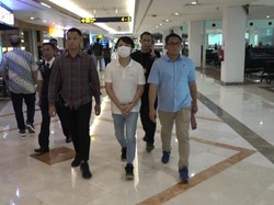Ivan yang Suruh Siswa SMA  Menggongong di Surabaya Jadi Tersangka!