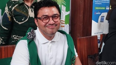 Bukan Kakek, Ini Panggilan Spesial Cucu untuk Anjasmara