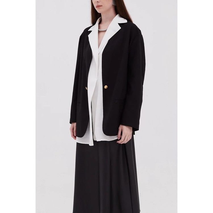 Blazer hitam Shop At Velvet Blazer hitam Shop At Velvet