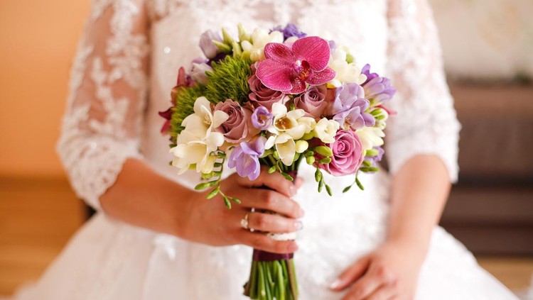 Kisah pengantin unik