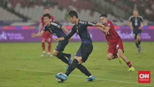 Kebobolan 2 Gol dalam 5 Menit, Indonesia Tertinggal 0-2 dari Jepang