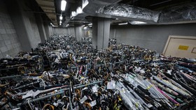 FOTO: Mengenal Koban, Loker Penyimpanan Jutaan Barang Hilang di Tokyo
