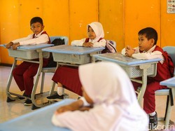 Akta Kelahiran Lama Tetap Berlaku untuk Syarat Daftar Sekolah di Palembang