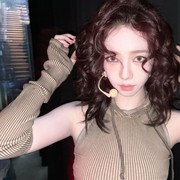 3 Tatanan Gaya Rambut Panjang ala Karina aespa di Era Comeback 'Whiplash'