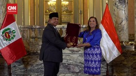 VIDEO:Prabowo Terima Penghargaan Kehormatan Tertinggi El Sol Del Peru
