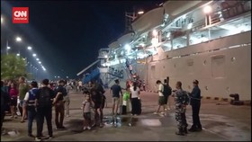 VIDEO: Ferry Angkut Ribuan Wisatawan dari Labuan Bajo Tiba di Bali