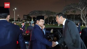 VIDEO: Tiba di Peru, Prabowo Hadiri KTT APEC