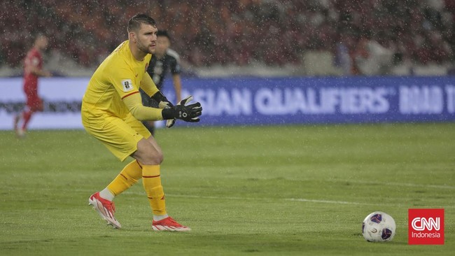 Kiper Maarten Paes buka suara usai blunder saat Timnas Indonesia dihajar Jepang 0-4 dalam Kualifikasi Piala Dunia 2026 di Stadion GBK, Jumat (15/11).