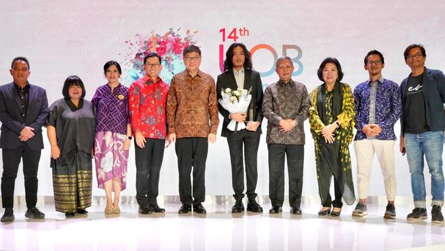 Merajut Keberagaman Asia Tenggara Lewat Seni di UOB POY 2024