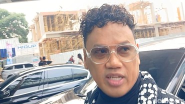 img-title Dituduh Scammer Saat Rekam Rumah Korban Kebakaran LA, Uya Kuya: Mereka Nggak Tahu Saya