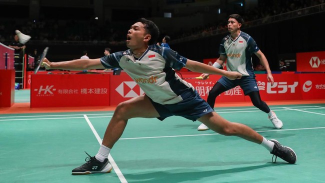 Fajar Alfian/Muhammad Rian Ardianto mengakhiri paceklik gelar setelah menjadi juara Kumamoto Japan Masters 2024 dengan mengalahkan Takuro Hoki/Yugo Kobayashi.