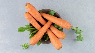 6 Makanan yang Bisa Bikin Penglihatan Tetap Tajam sampai Tua, Apa Saja?