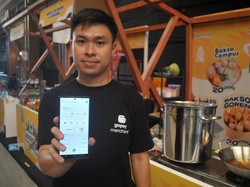 Kisah Pedagang Bakso Asal Bali yang Dagangannya Dicicipi Wamen UMKM