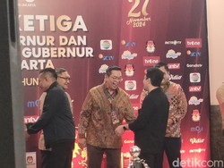 Video Momen Kedatangan Dharma-Kun Jelang Debat Pilkada DKI