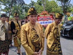 Mahfud MD dan TGB Zainul Majdi yang Kini Resmi Jadi Besan