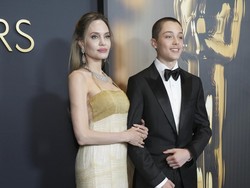 Knox Jolie-Pitt Ketampanannya Viral, Begini Kehidupannya yang Jarang Tersorot