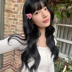 Bae Suzy Resmi Jadi Global Ambassador 'Celine', Gayanya Pancarkan Aura 'Mahal'