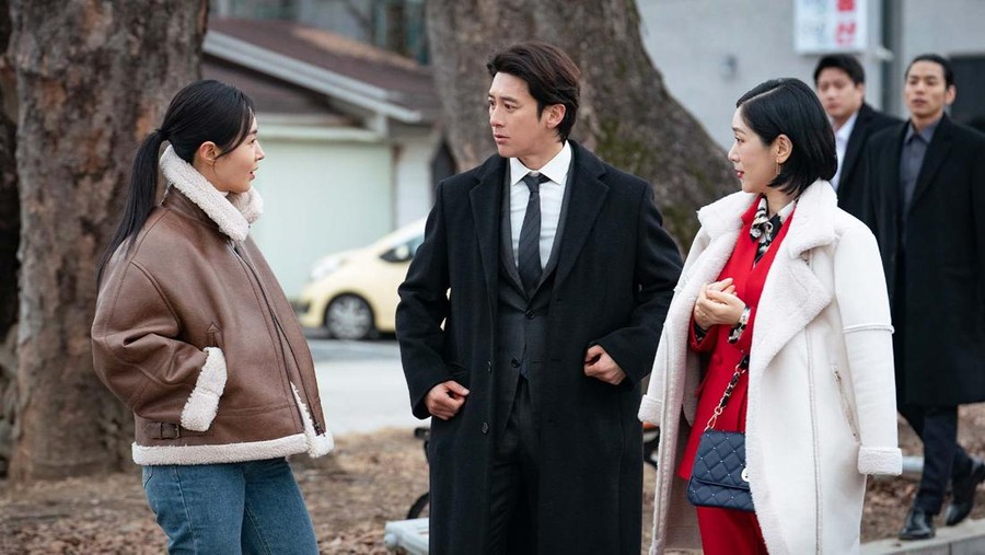 Drama Korea Parole Examiner Lee