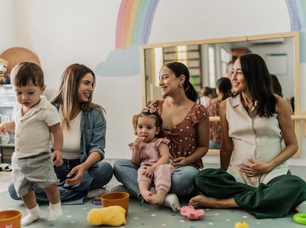 Kisah di Balik Dibuatnya Patung Menyusui di Inggris, Dukung dan Semangati Busui untuk Saling Berbagi