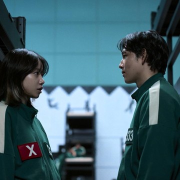 Potret Still Cut Drakor Squid Game 2: Im Si Wan dan Jo Yuri Jadi Mantan Kekasih yang Terlibat Krisis
