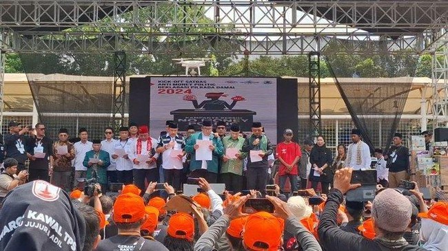 Sejumlah organisasi masyarakat (ormas) membentuk aktivitas anti money politic alias politik duit di Pilkada Jakarta 2024.