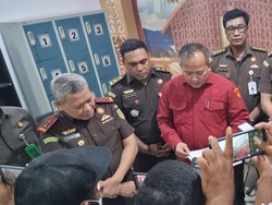 Kepala Dinas PUPR Papua Barat Jadi Tersangka Korupsi Proyek Jalan Rp 8,5 M