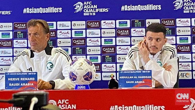 Pelatih Arab Saudi Herve Renard memuji antusiasme Indonesia jelang bentrok kedua tim pada lanjutan Kualifikasi Piala Dunia 2026, Senin (18/11).