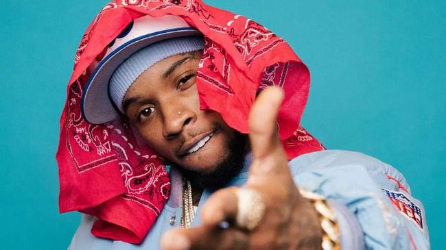 Lirik Lagu And This is Just The Intro - Tory Lanez