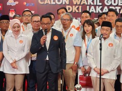 RK Heran Paslon Lain Tanya soal Masa Lalu: Sampai Ada Lagu Khusus RIDO