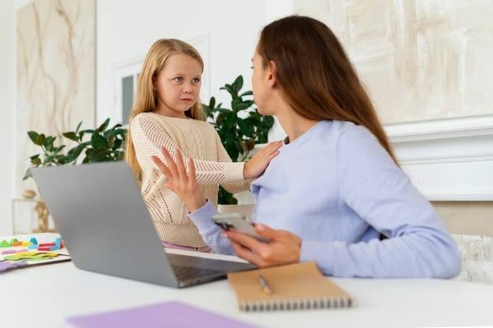 Tenangkan Anak dengan Mengatur Emosinya/Foto: Freepik