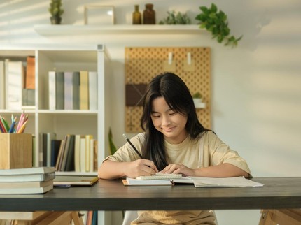 15 Puisi Pendek tentang Sekolah Lengkap Beragam Tema, Cocok untuk Referensi Tugas
