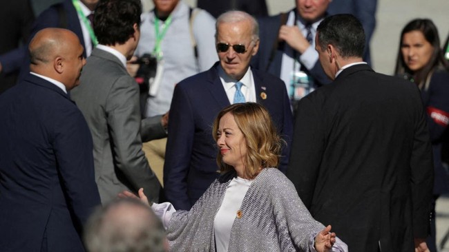 Terlambat sesi pemotretan, Joe Biden tak muncul di foto bersama para pemimpin dunia G20.