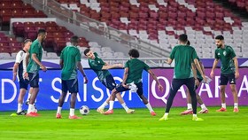VIDEO: The Green Falcons Siap Hadapi Counter Attack Cepat Indonesia