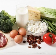 8 Jenis Vitamin yang Dibutuhkan Orang Dewasa dan Rekomendasi Sumber Makanannya