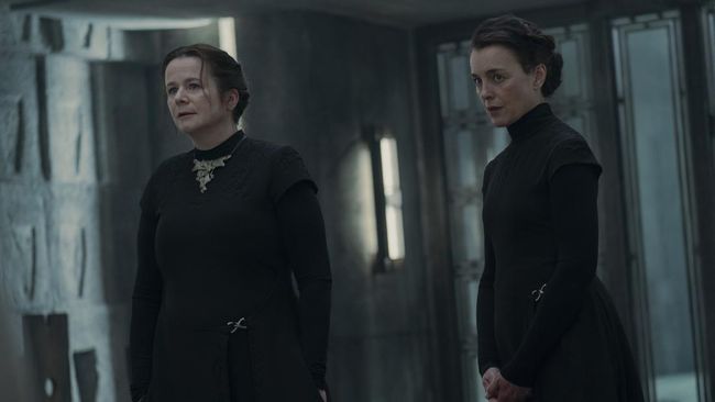 Sinopsis Dune: Prophecy tentang perjalanan sekumpulan persaudaraan perempuan yang bersekutu untuk membentuk ordo Bene Gesserit.