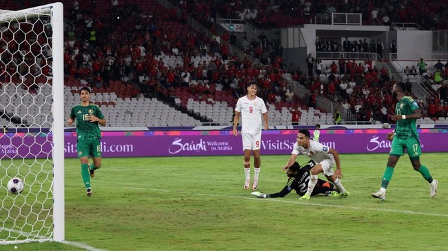 Marselino Ferdinan mengingatkan suporter dan semua elemen Timnas Indonesia untuk tidak larut dalam euforia setelah menang atas Arab Saudi.