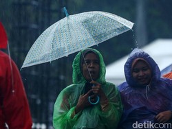Waspada! Ini Daftar Daerah yang Akan Dilanda Hujan pada 16-18 Februari 2025