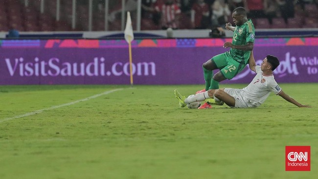 Timnas Indonesia berhasil unggul 1-0 atas Arab Saudi pada babak pertama laga Kualifikasi Piala Dunia 2026 di SUGBK, Selasa (19/11).