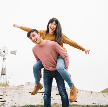 Wah, Ternyata Ini 8 Cara Unik Sagitarius untuk Membuat Pasangannya Selalu Bahagia!