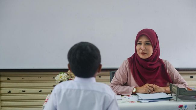 20 Teks Doa Hari Guru Nasional 2024 untuk Dibaca saat Upacara Bendera 25 November
