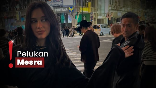 Manisnya Callum Turner, Pacar Dua Lipa yang Temani Konser ke Jepang