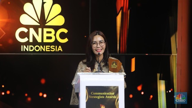 Pramono Lantik 11 Pejabat Jakarta, Marulina Dewi Jabat Kadiskominfotik