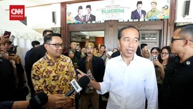 VIDEO: Bertemu RK Lagi, Jokowi: Ditelepon Untuk ke Sini, Saya Datang