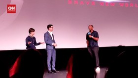 VIDEO: Jadi Captain America, Anthony Mackie Pamer Bisa 'Hajar' Orang